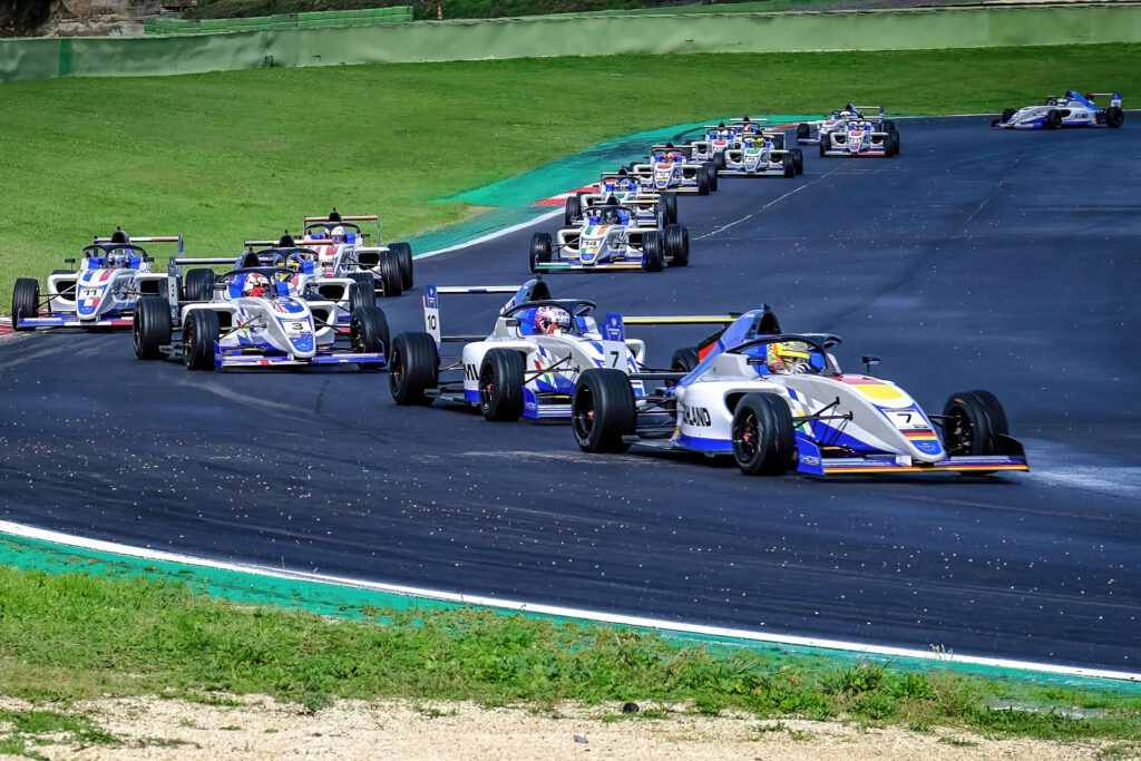 KCMG F4 FIA Motorsport games